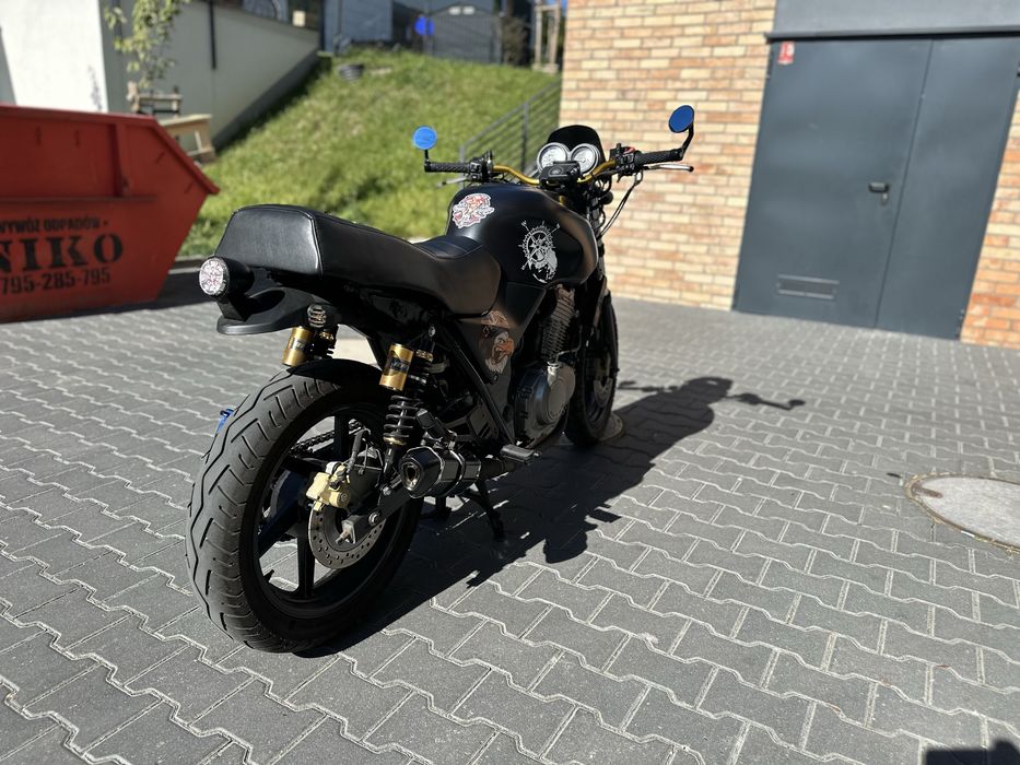 Honda cb500 cafe racer