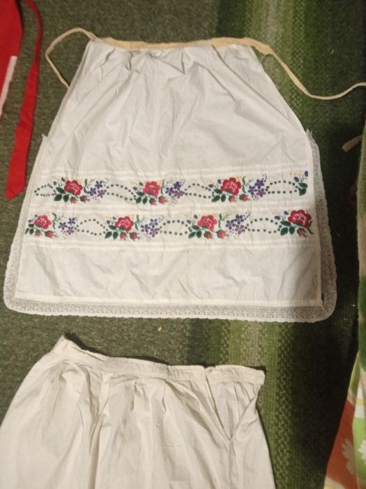 Фартухи старовинні