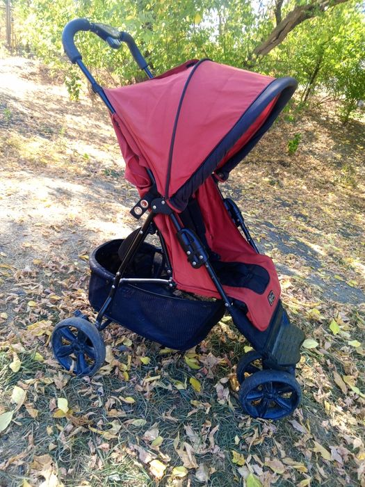 Продам дитячу коляску