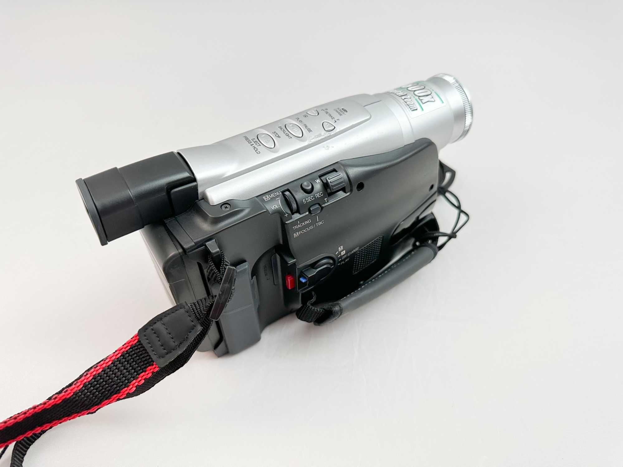 Kamera VHSC JVC GR-FXM42E komplet