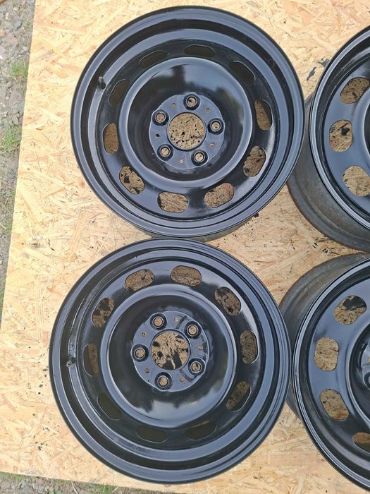 Felgi stalowe 5x120 16 Cali BMW F20/21 E90 E91 E92 E93 F36 F30 F31
