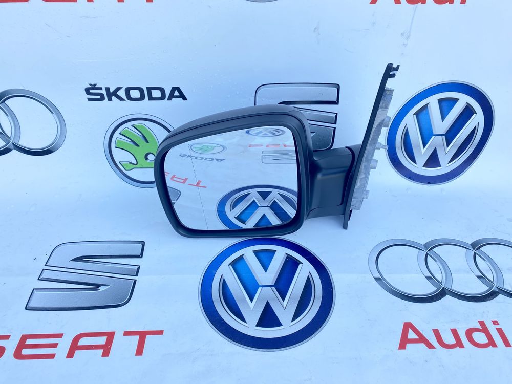 Дзеркало зеркало ліве праве Volkswagen Caddy T5