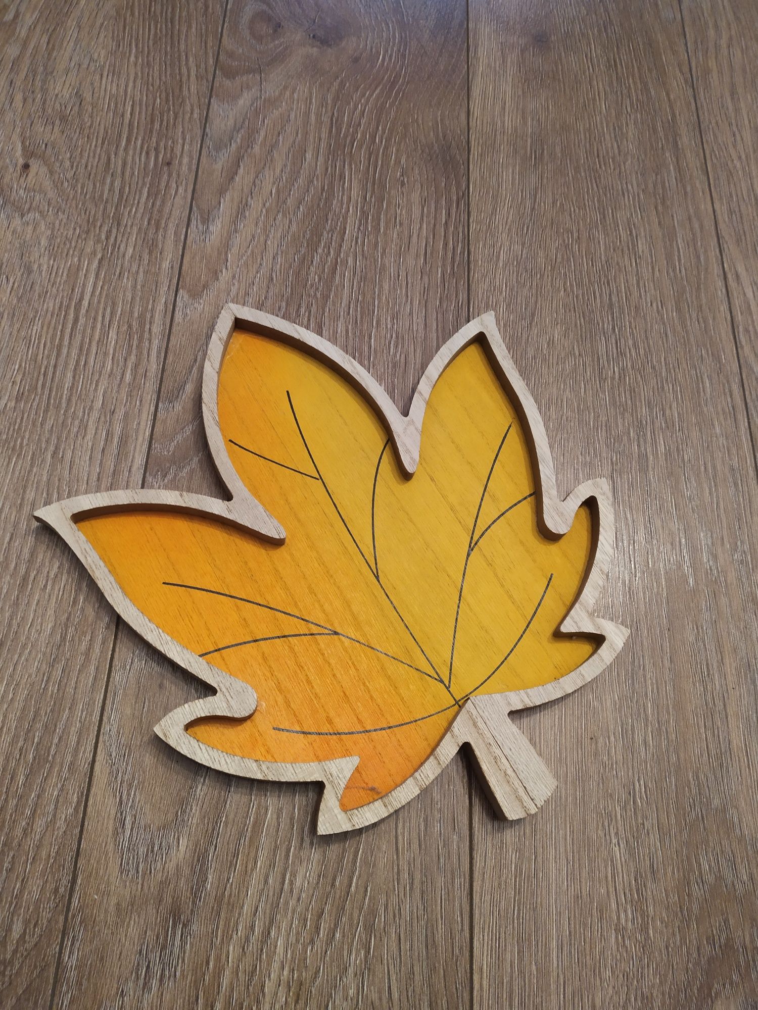 Dekoracja jesienna liść