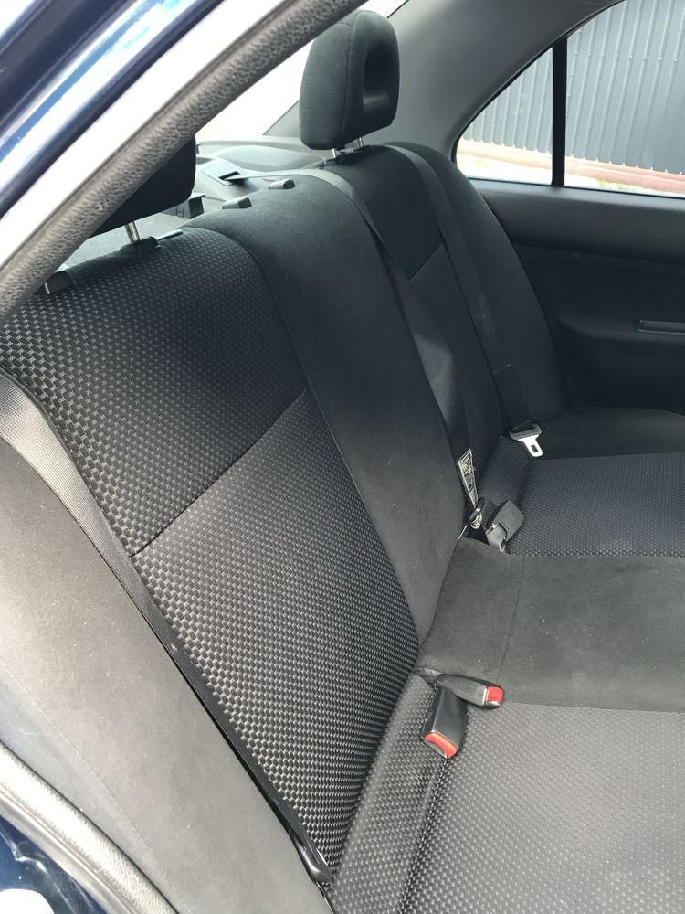 Mitsubishi Lancer 9