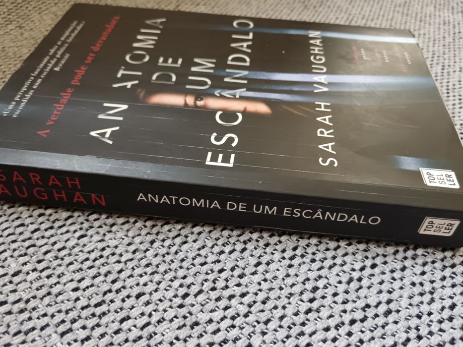 Livro Anatomia de um Escândalo
