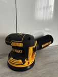 Акумуляторна орбітальна шліфувальна машина DeWalt DCW210B 20V MAX