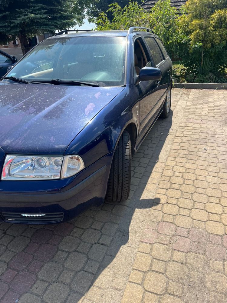 Запчастини Skoda Octavia Tour 1.8 турбо 4*4 Шкода Тур