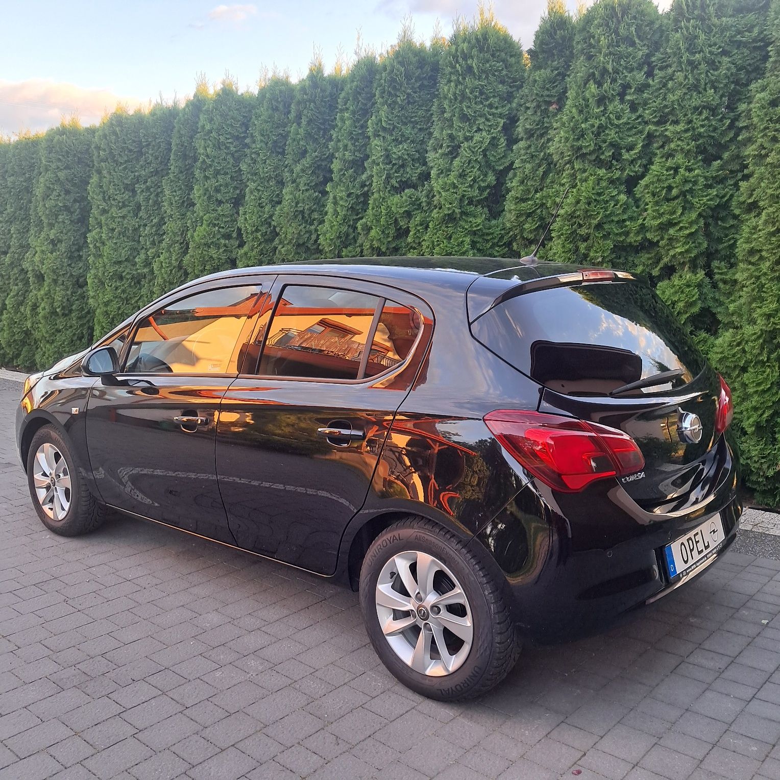 Opel corsa E 1.4 benzyna