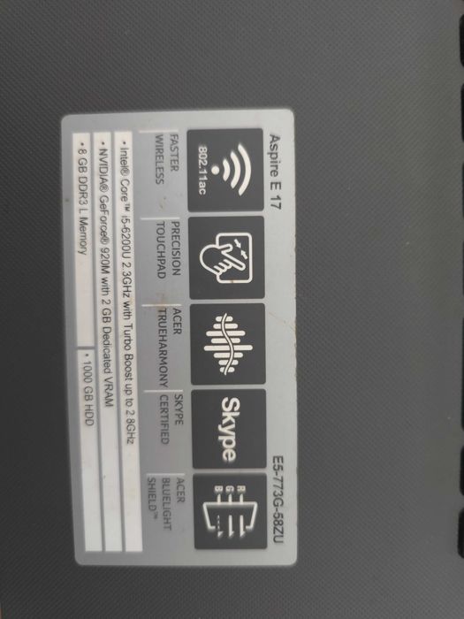 Computador portátil Acer aspire E 17/I5
