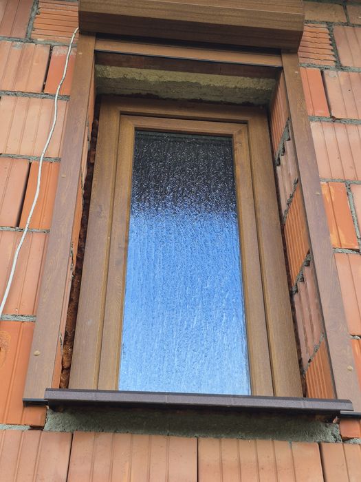 Sprzedam okna kolor złoty dąb brąz