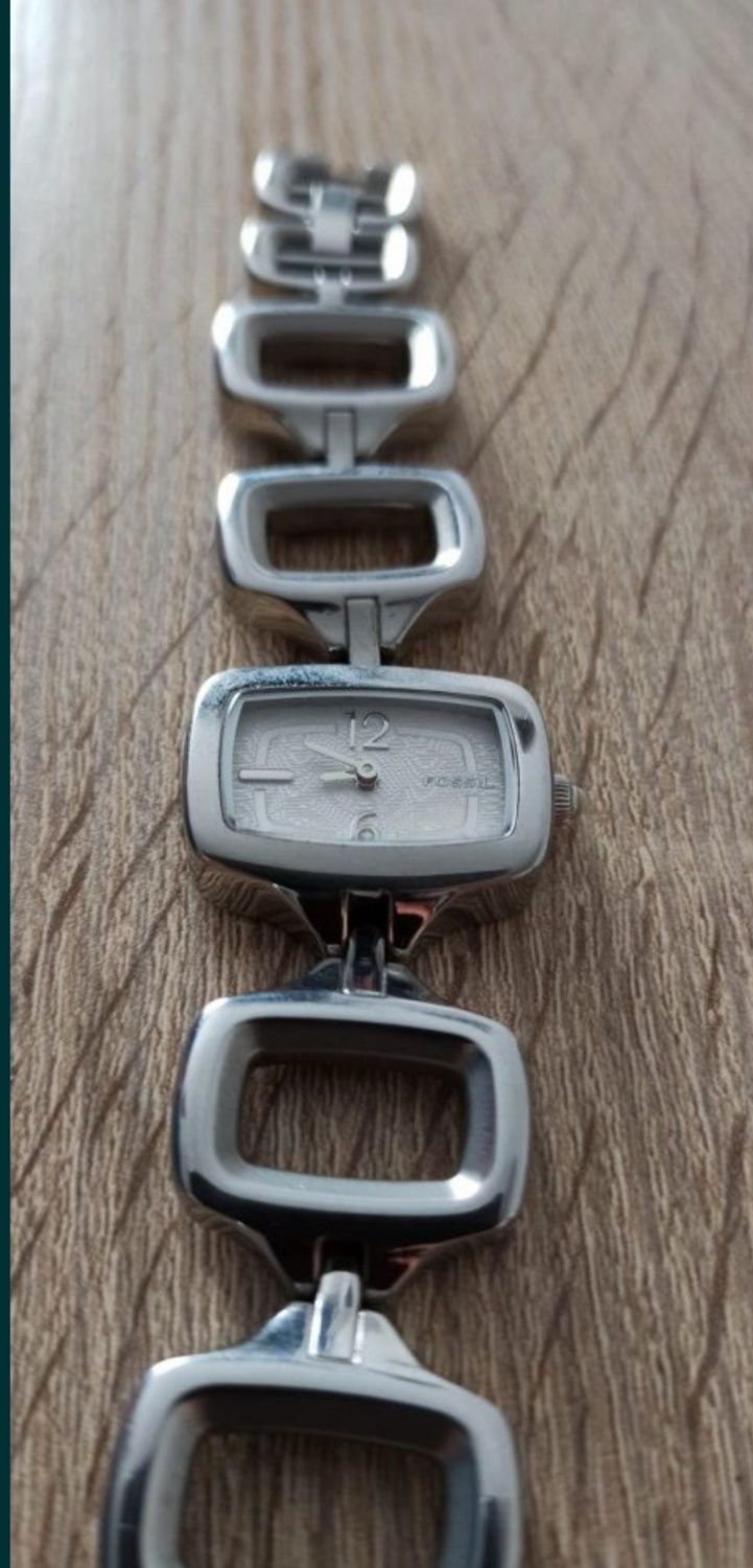 Zegarek damski Fossil elegancki