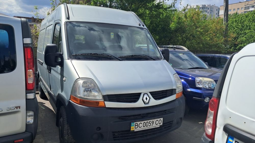 Renault Master AT