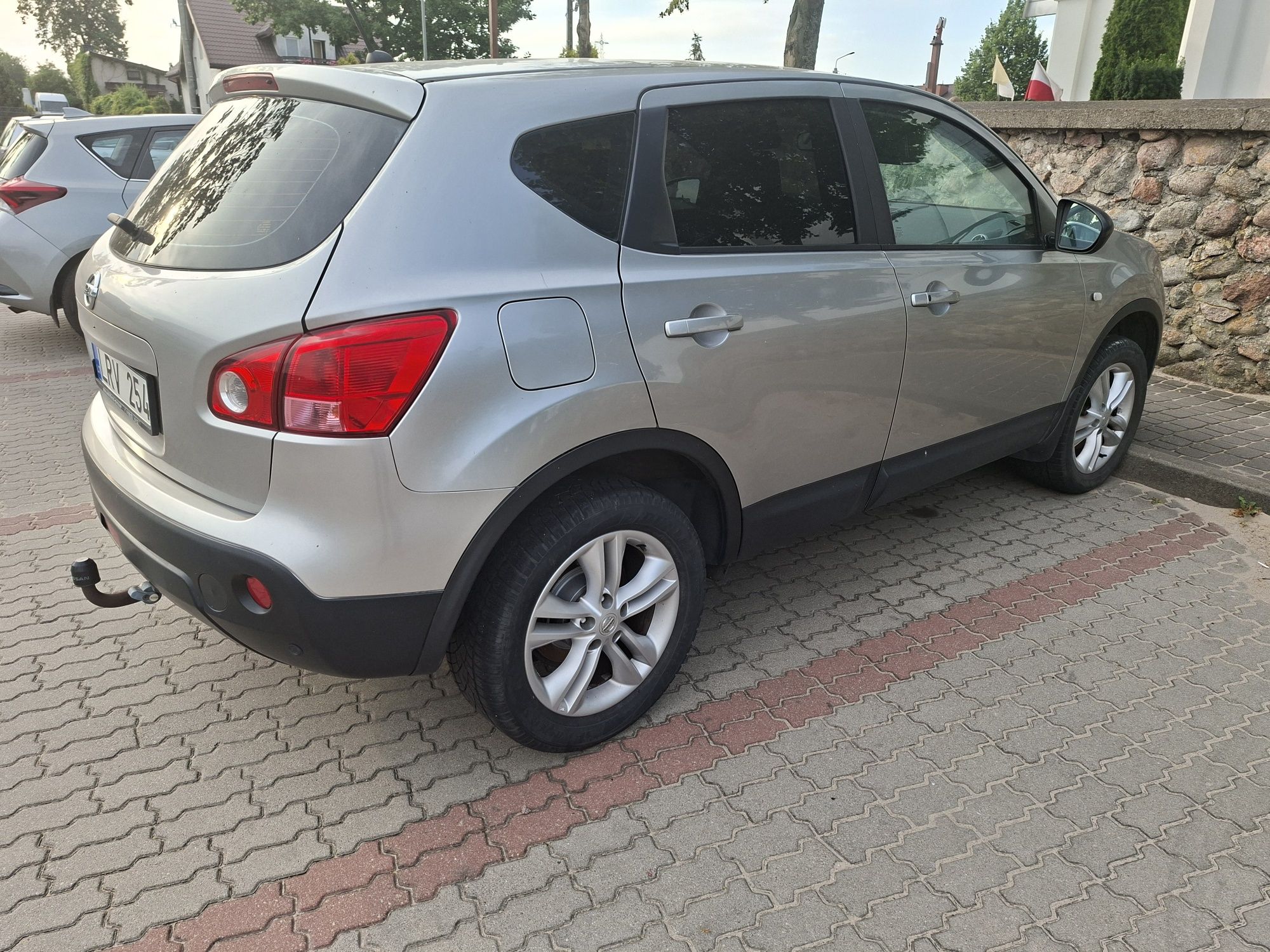 Nissan Qashqai 2.0B Automat.Maly przebieg.Okazja.