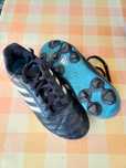 Chuteiras Adidas em bom estado