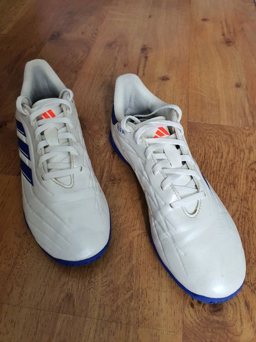 Buty halówki chłopięce Adidas Copa Pure r. 40