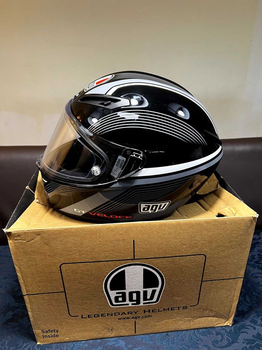 Capacete AGV GT Veloce - Semi-Novo - TAMANHO L - 59-60