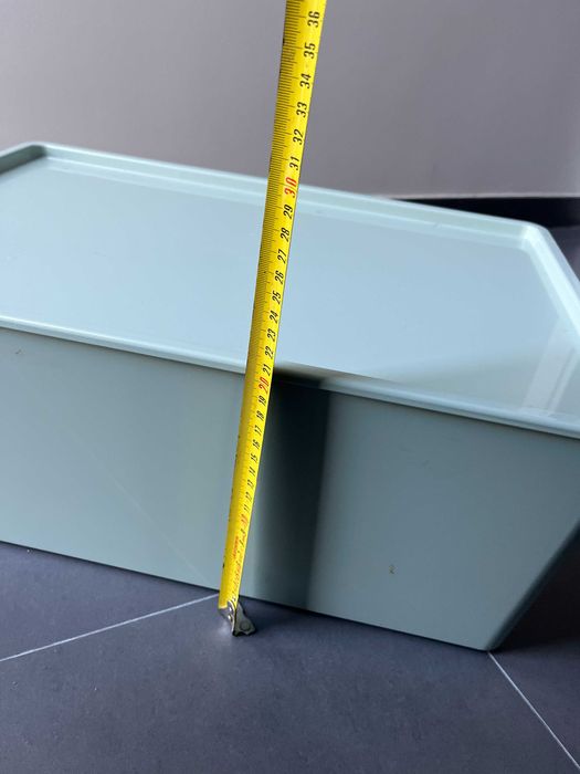 Caixa grande com tampa Ikea KUGGIS verde