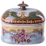 Porcelanowa Szkatułka Z Brązem Vintage 13 Cm