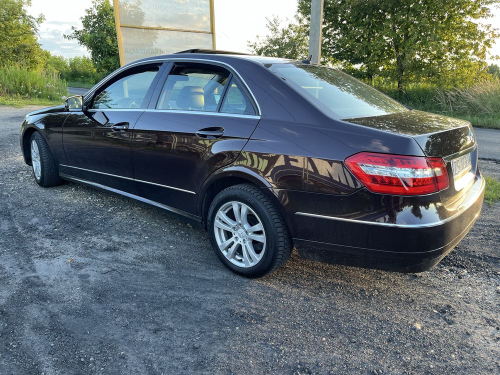Mercedes Klasa E 2.2 CDI 204KM – Avangarde, automat, zadbany