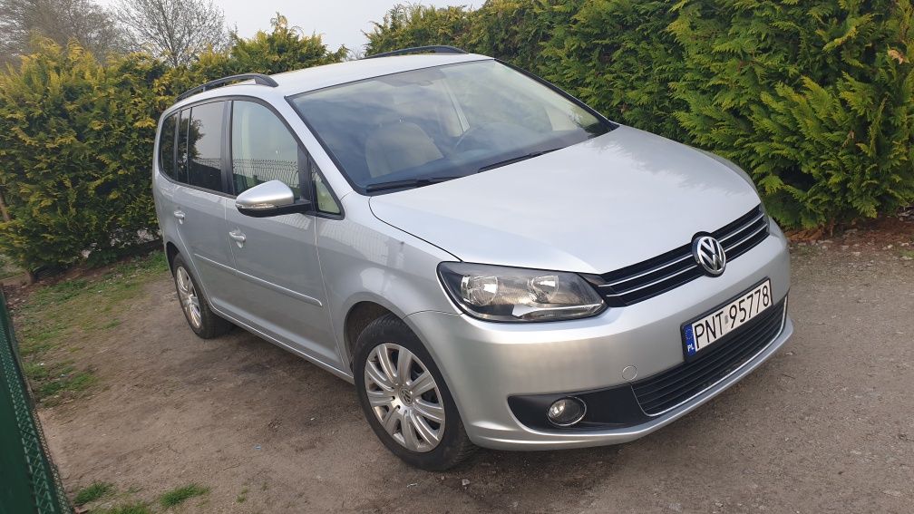 Vw Touran 1.6 tdi  7osobowy navi klima