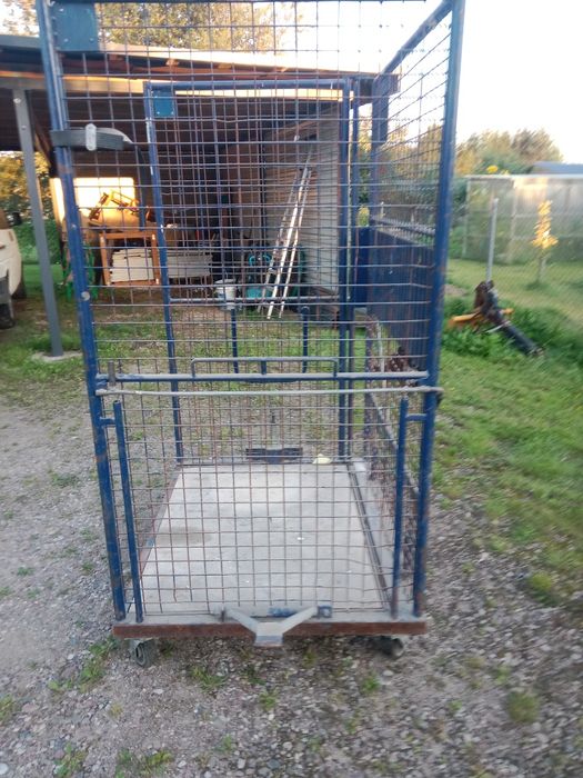Wózek transportowy krata z zaczepem składanym