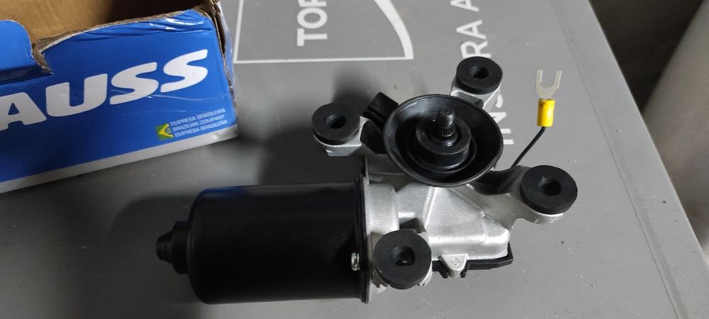 Motor limpa vidros Mitsubishi L200