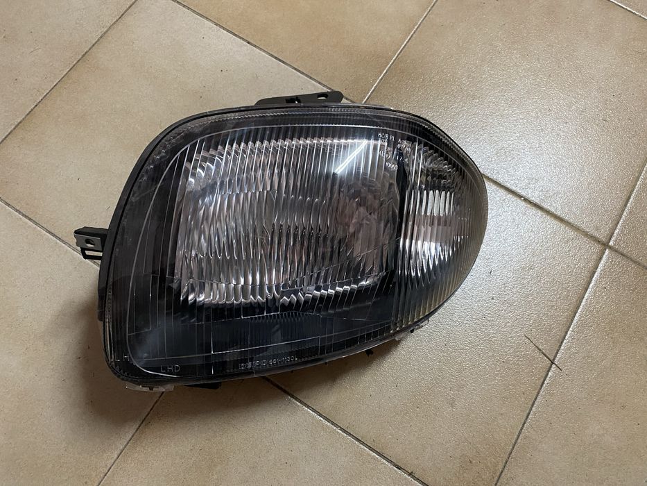 Otica esquerda de Renault Clio II (BB_,CB_)