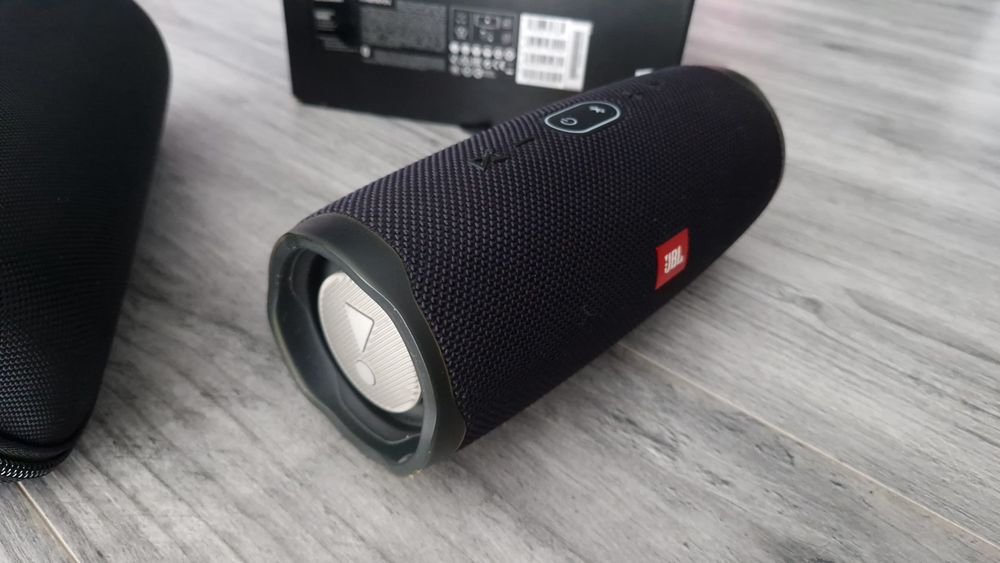 Głośnik JBL charge 4