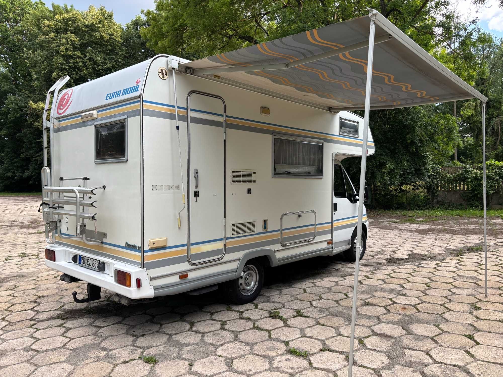 Kamper EURA MOBIL 590 2.5Td wersja zimowa Solar el.szyb Hak 6 osob GFK