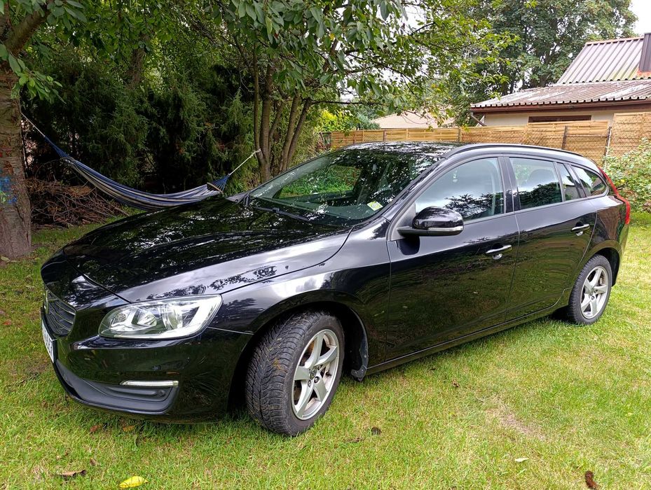 Volvo D2 V60 1.6 Momentum ECO
