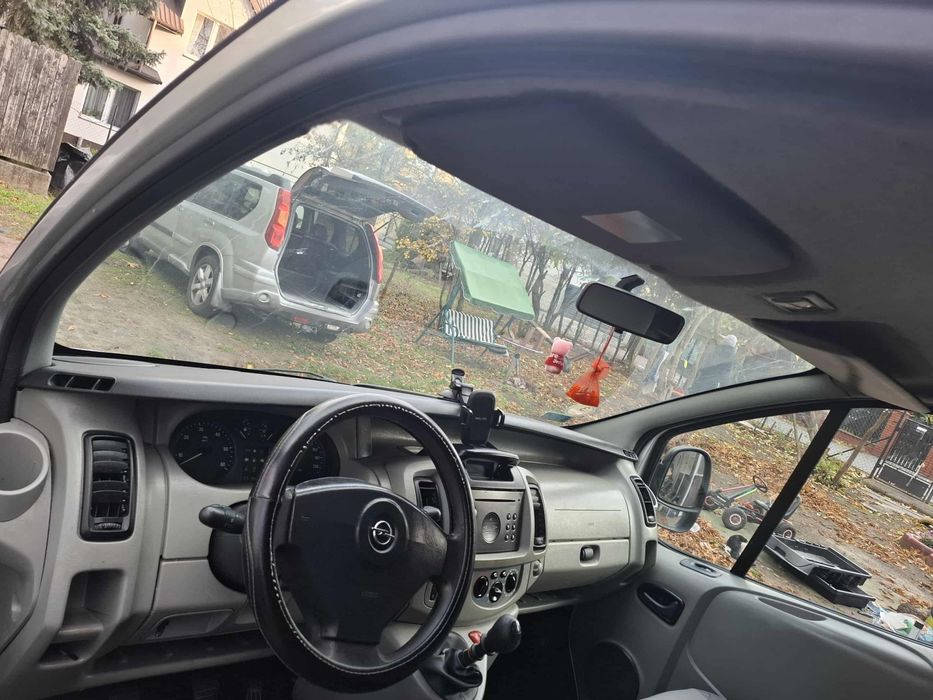 Opel Vivaro 1.9 diesel 9 osobowy