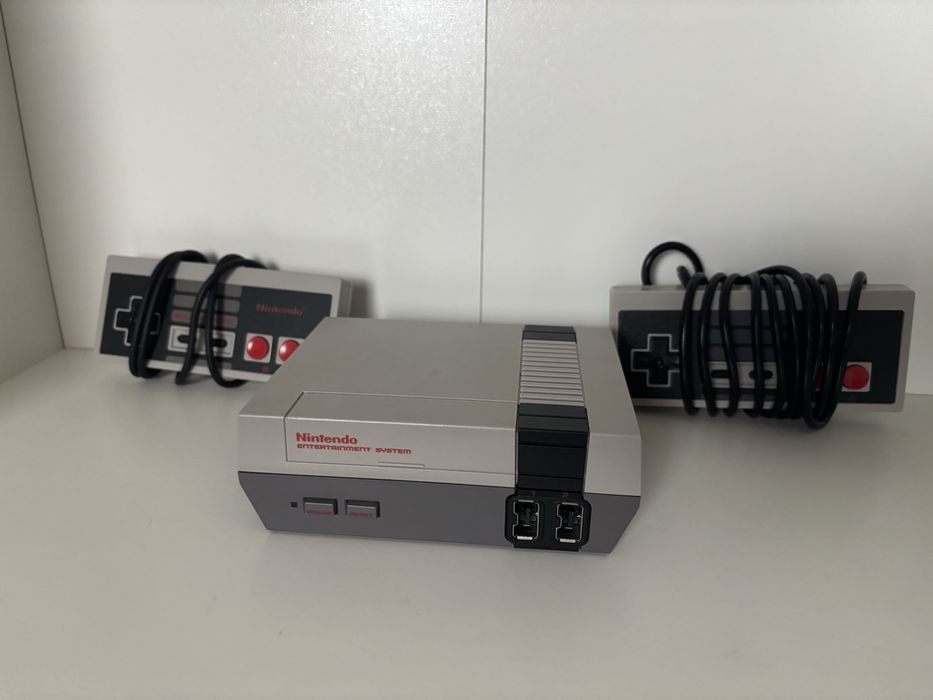 Zestaw Konsola Nintendo NES Mini 2 Kontrolery Okablowanie