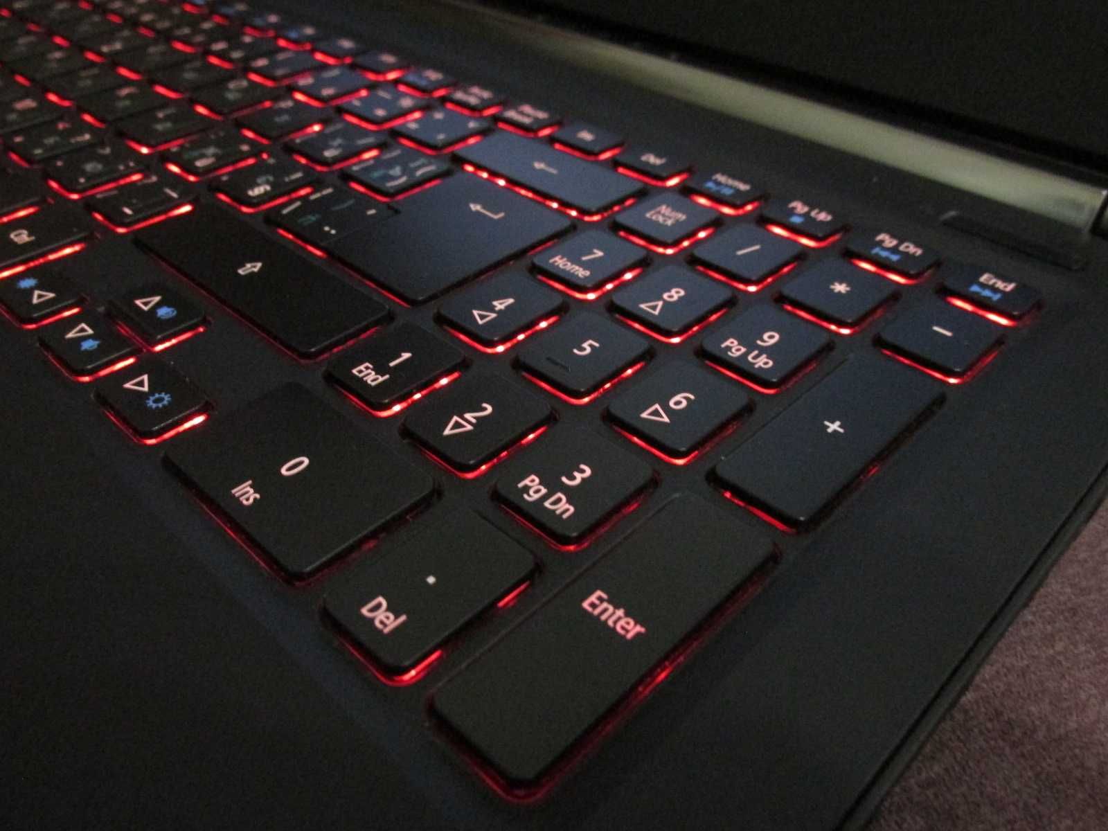 ІГРОВИЙ Зверь ТОП Acer Nitro 17.3/i7-8 ядр 3.6GHz+Geforcе GTX 4Gb+16Gb