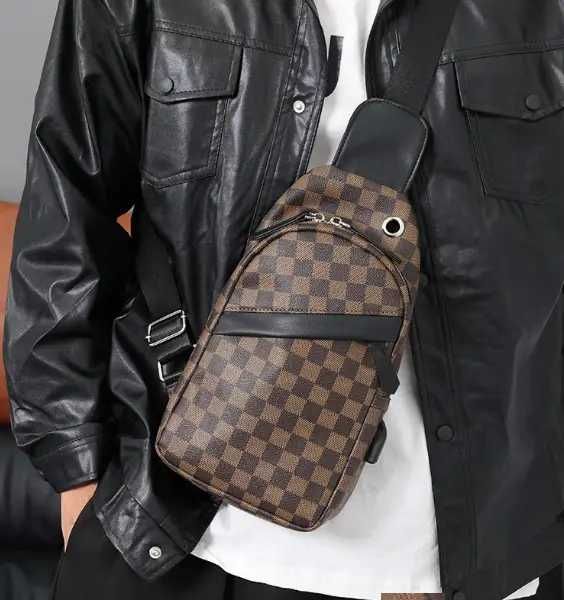 Чоловіча мужская кожаная черная коричневая сумка бананка барсетка