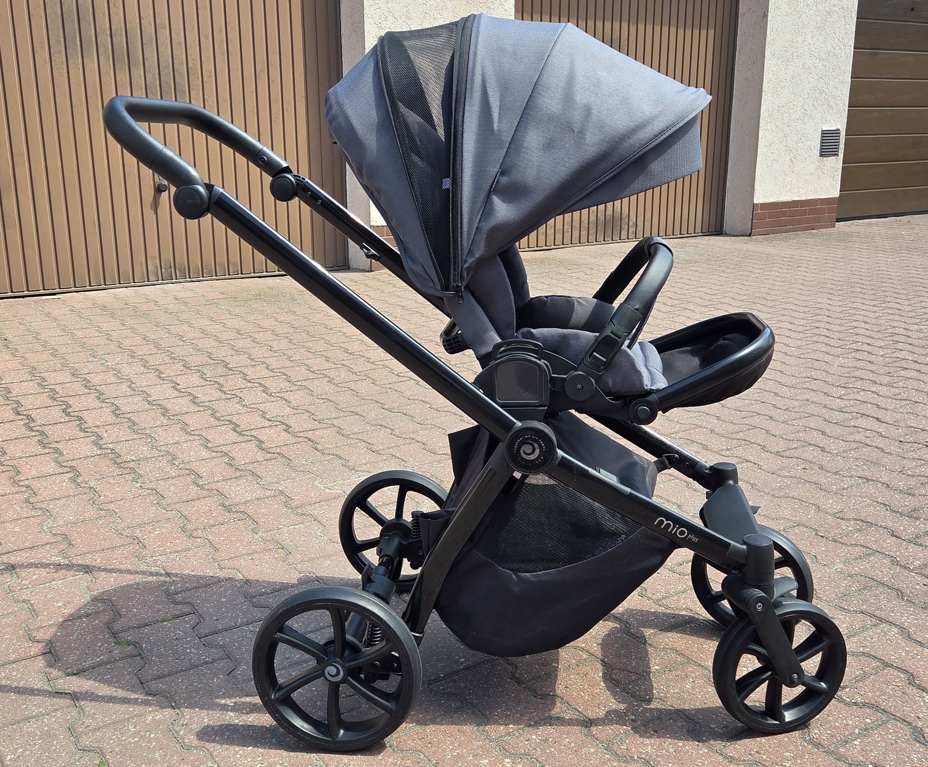 Wózek Tutis Mio Plus 2w1
