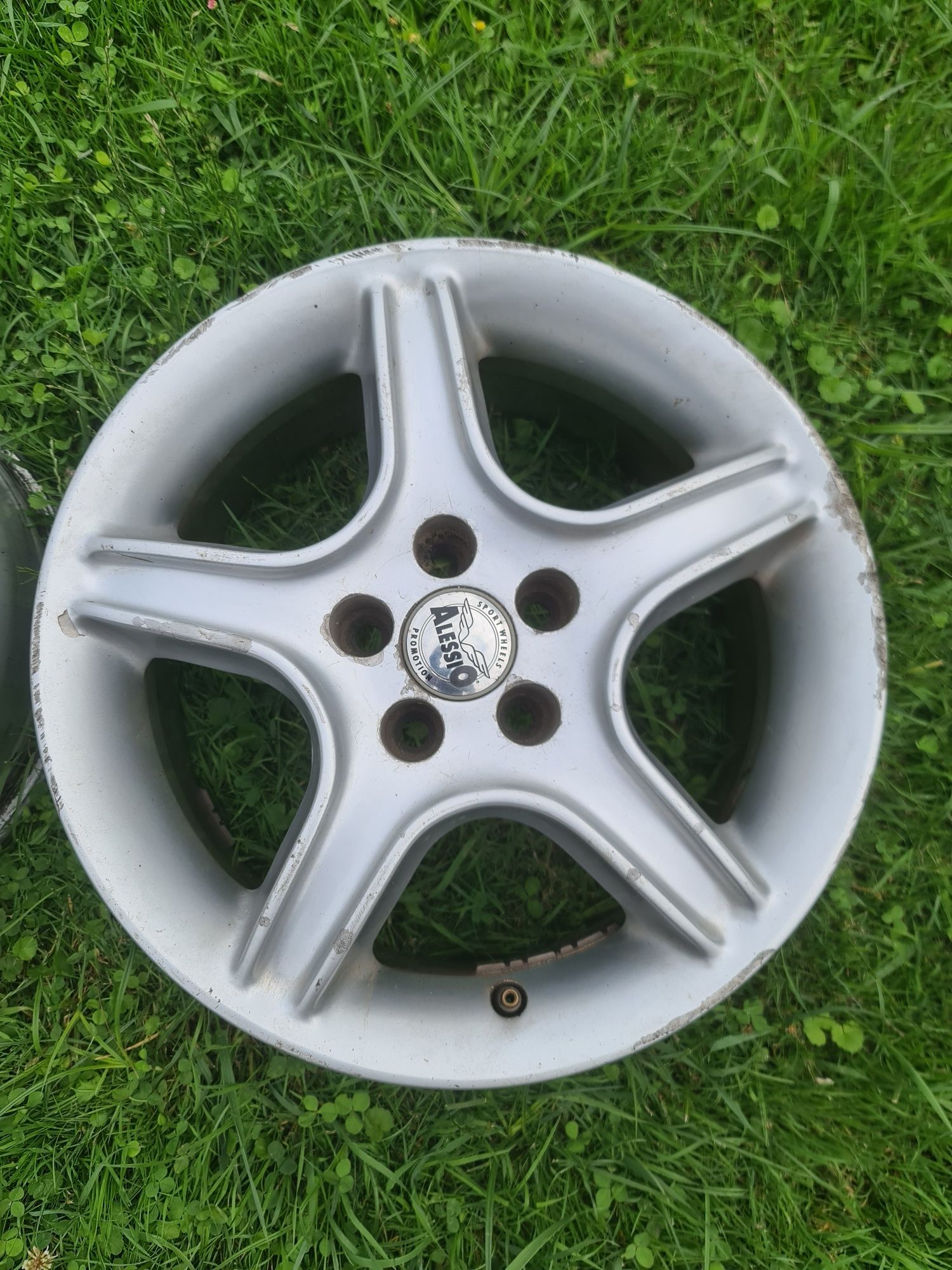 Alufelgi Alessio R 136 7jx15 (15 cali)