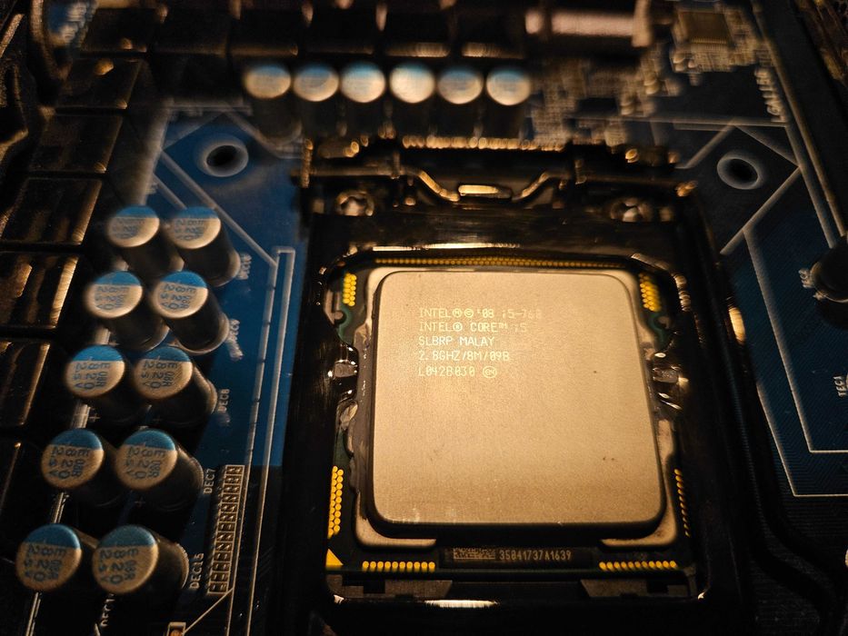 Płyta Gigabyte Z390 UD CPU i5-760 RAM 8GB OCZ