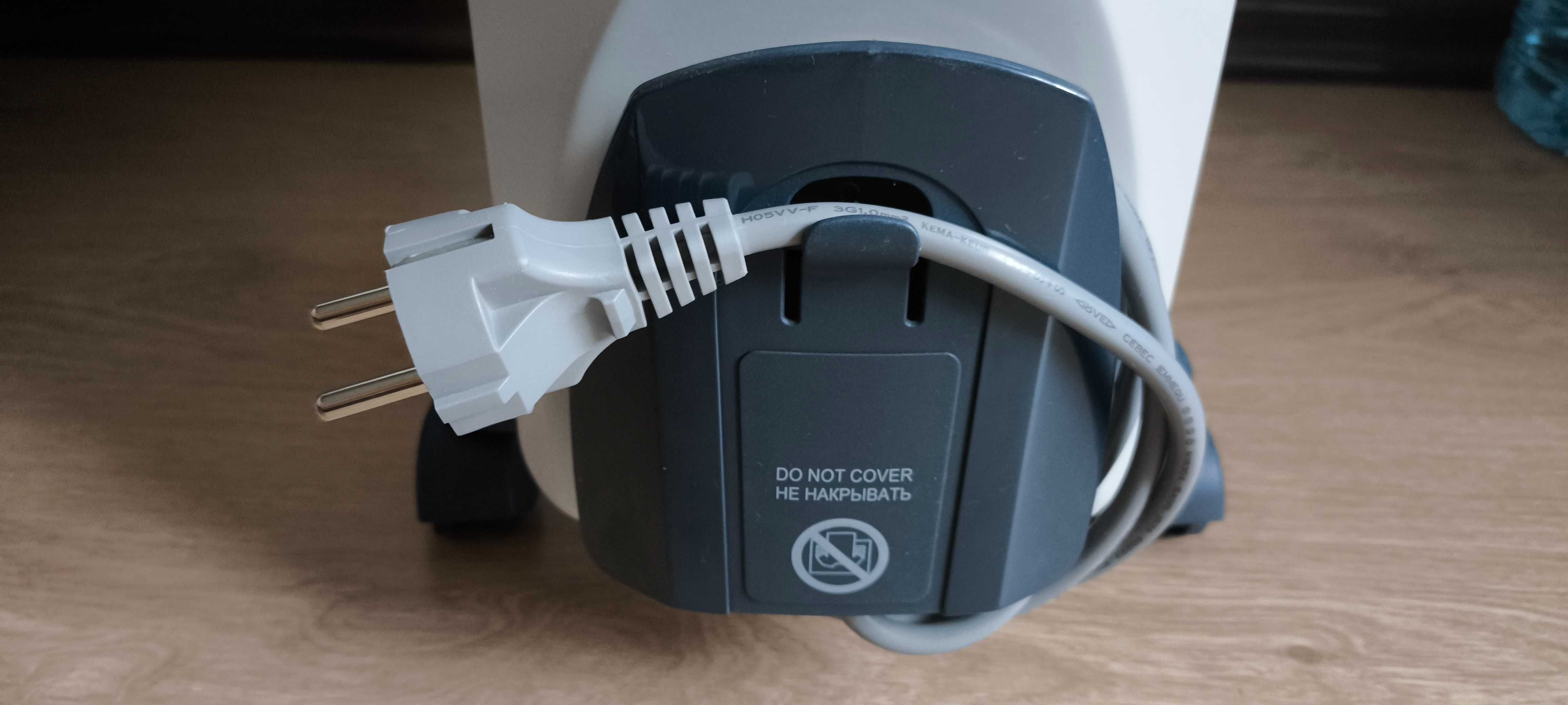 Продам новий масляний радіатор Delonghi gs 770715 (1,5кW)