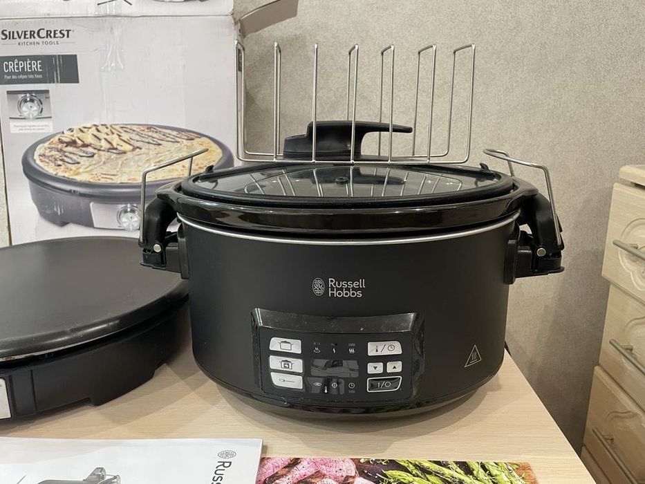 Продам мультиварку медленоварку Russell Hobbs 25630-56