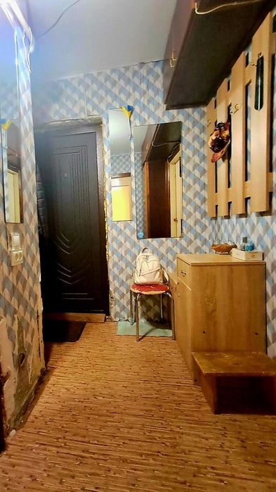 1 кім.кв р-н Ж/Д, школа Берегиня