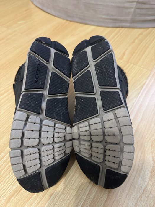 Черевики дитячі Geox (розмір 35)