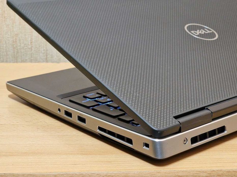 Ігровий Dell Precision Core i5-9400H RAM32 SSD 512 NVIDIA Quadro T2000