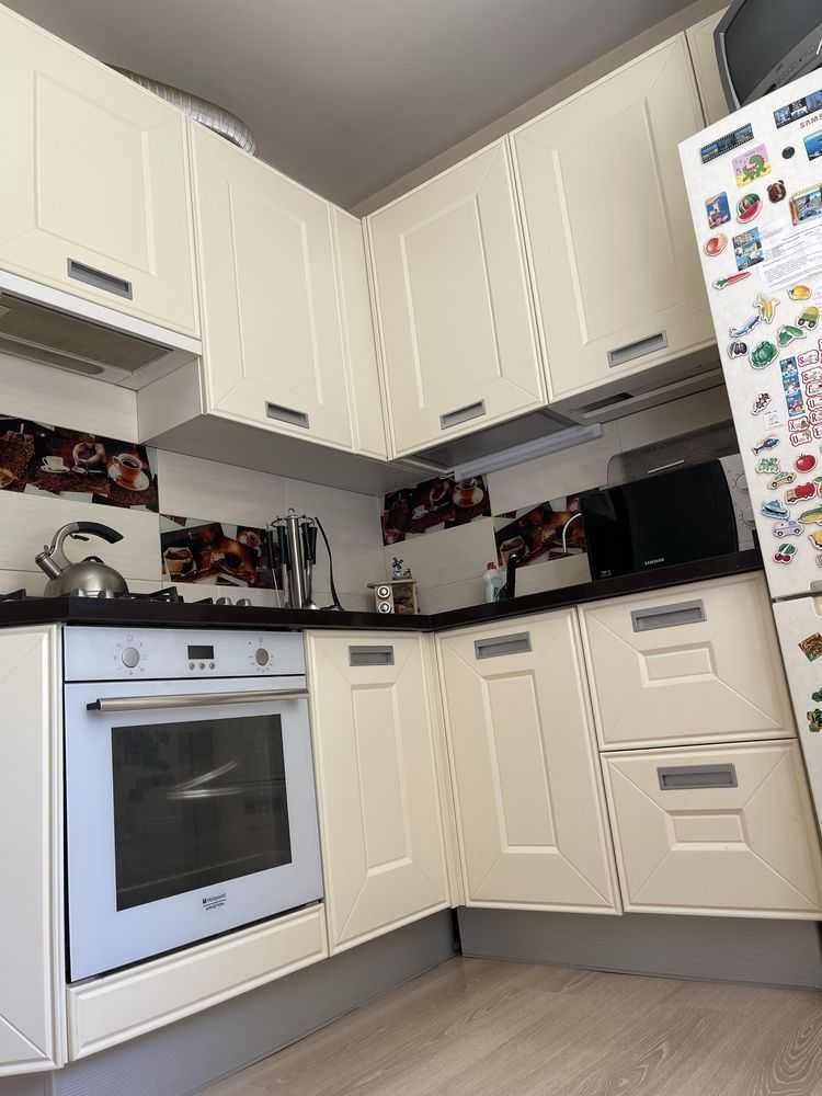 Продам 2х комн квартиру метро Я. Мудрого, Центр