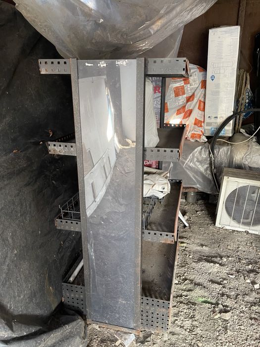 Продам стойку, стеллаж металлический