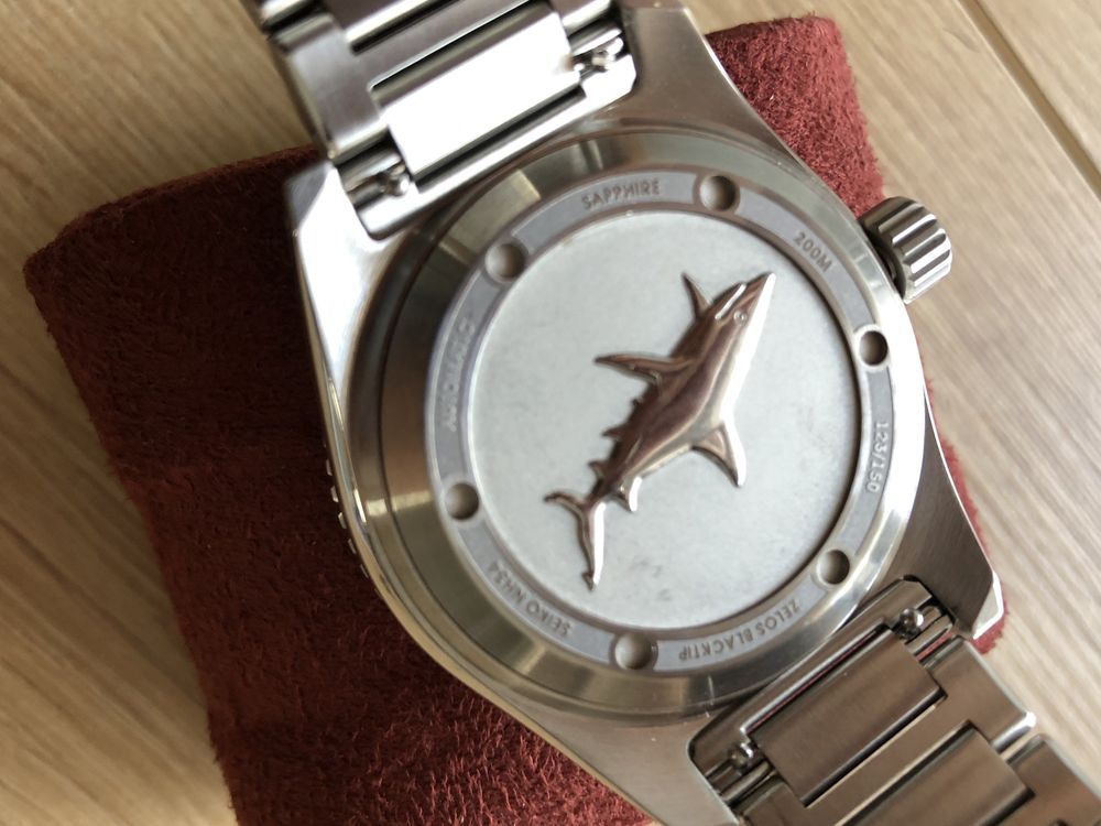 Zelos BlackTip GMT Crimson Red