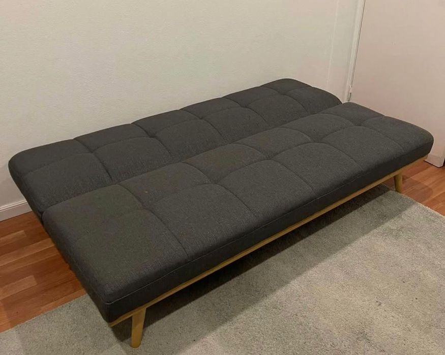 Vendo sofá cama
Fechado 178cmx59cm