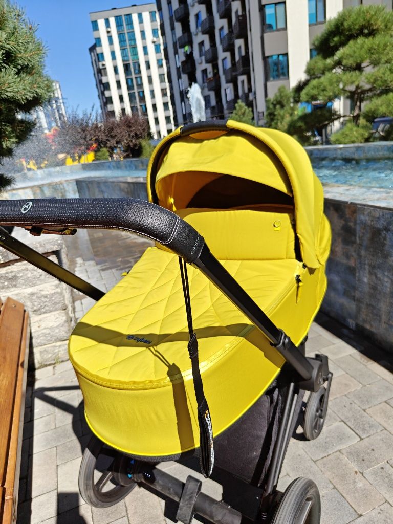 Cybex e-priam 2 в 1