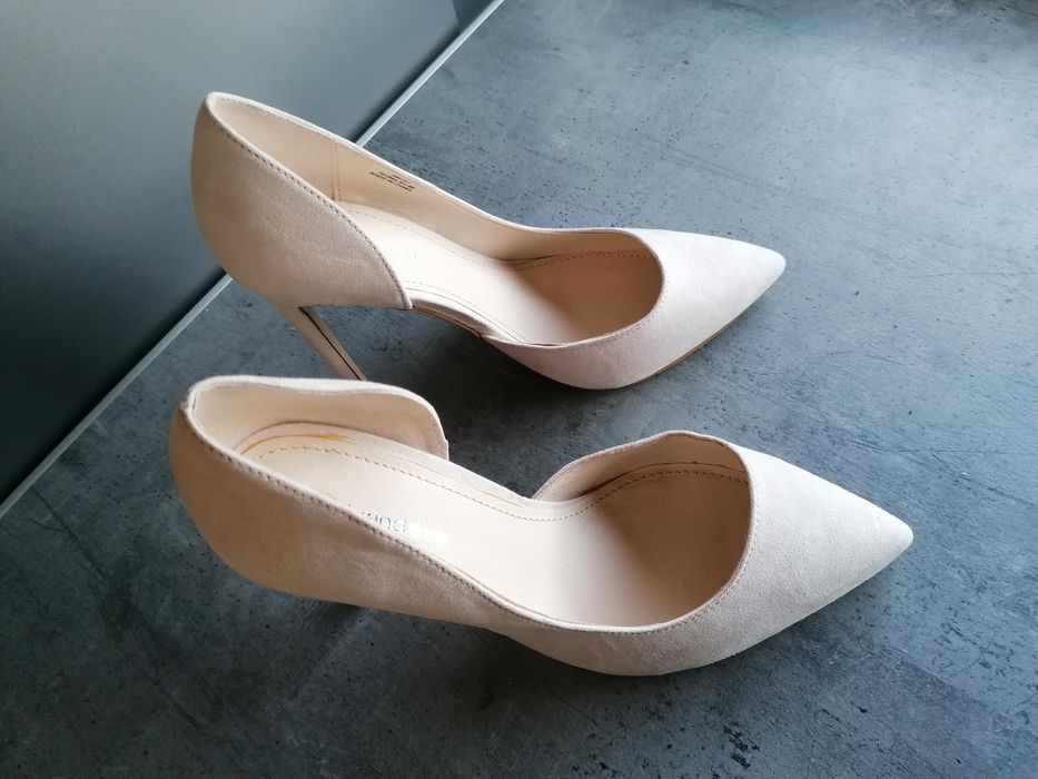 Buty na obcasie, pudrowy róż, rozm 40