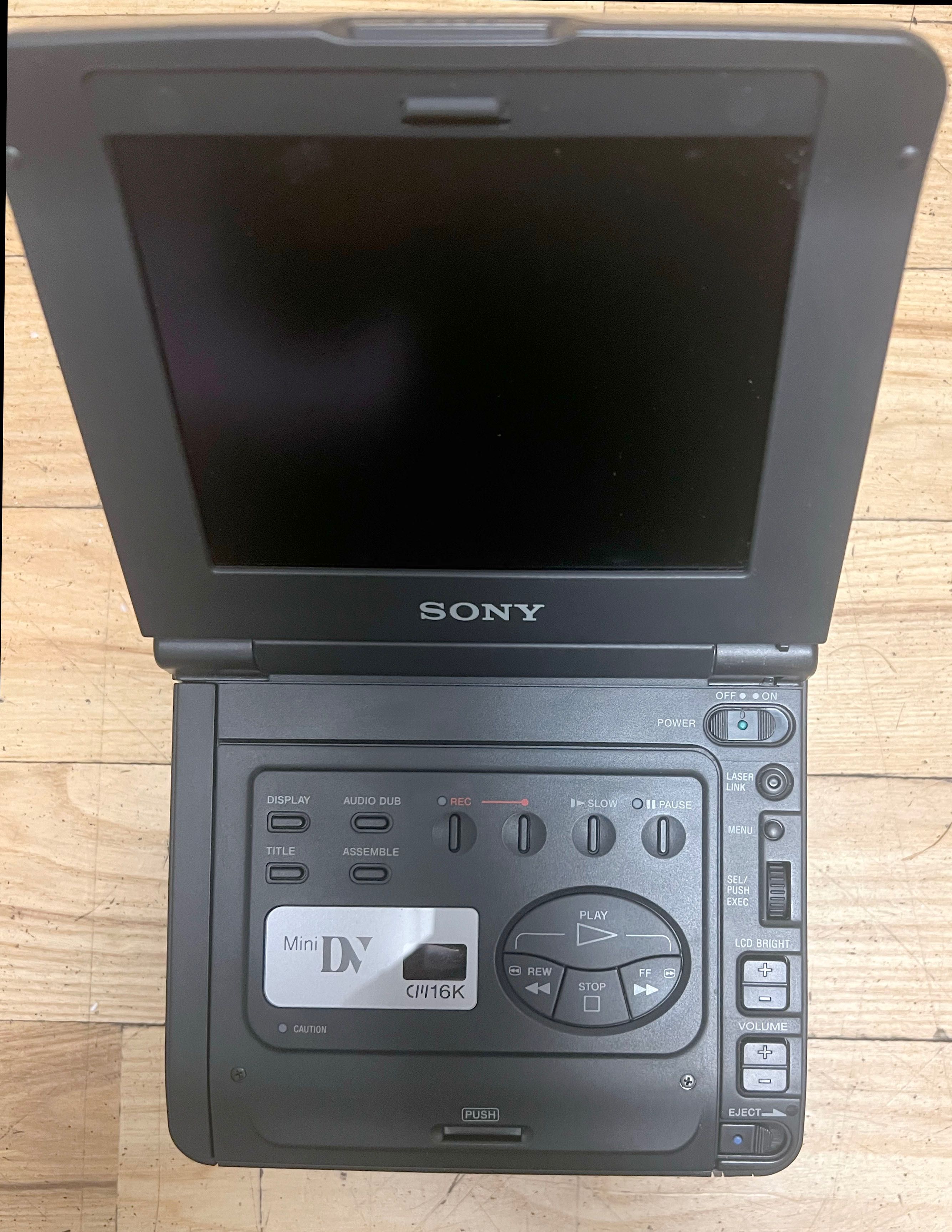 Sony Video Walkman GV-D900E Mini DV Magnetowid Mini DV