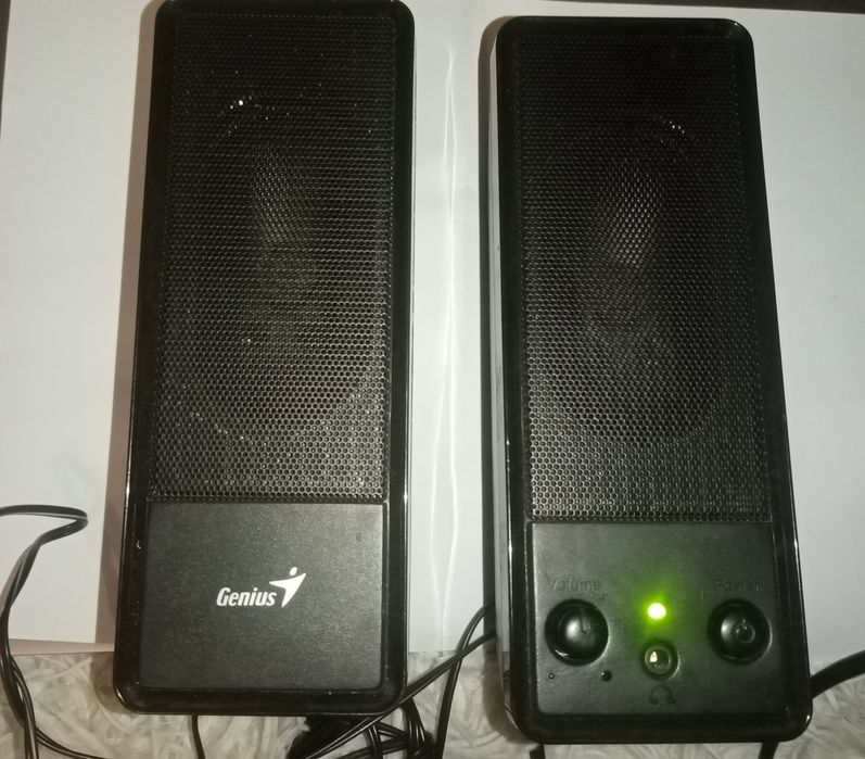 Продам колонки Genius SP-S115